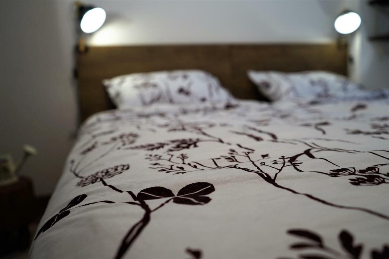 Momo'S Studio Apartment Zagreb Bagian luar foto