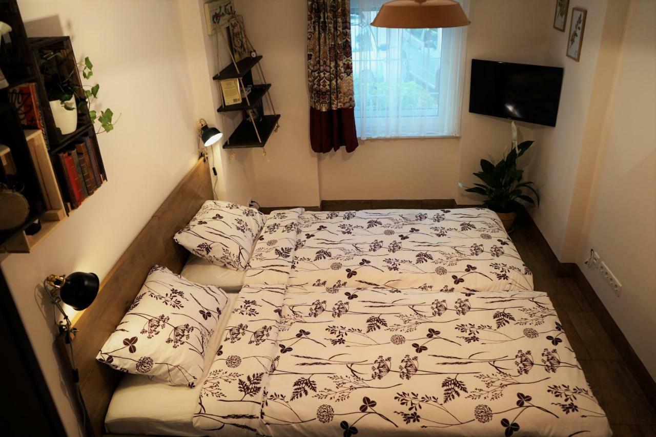 Momo'S Studio Apartment Zagreb Bagian luar foto