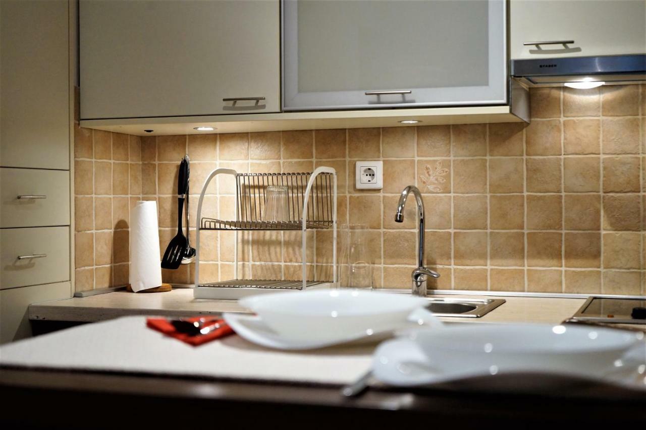 Momo'S Studio Apartment Zagreb Bagian luar foto
