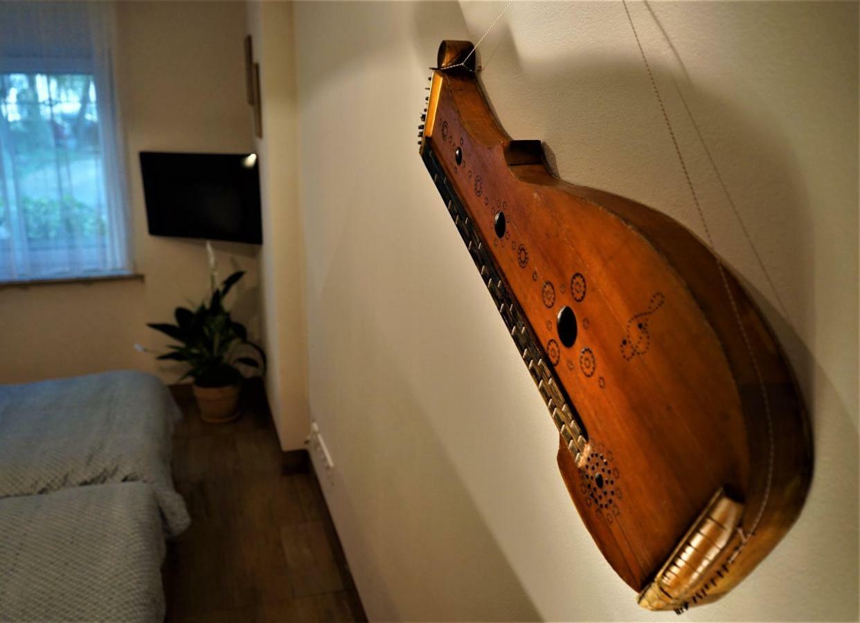 Momo'S Studio Apartment Zagreb Bagian luar foto